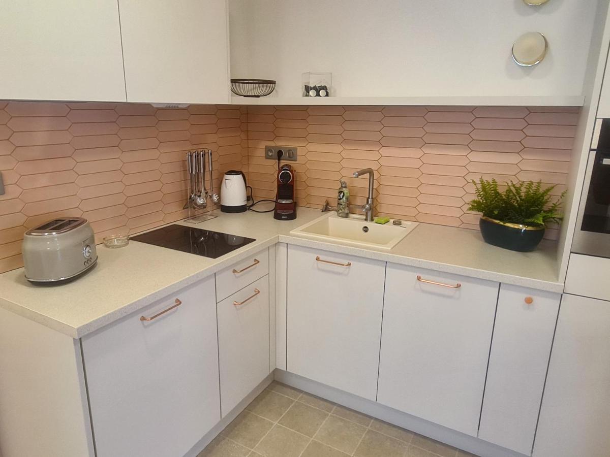 Ditlin Apartmanok Pápa 外观 照片