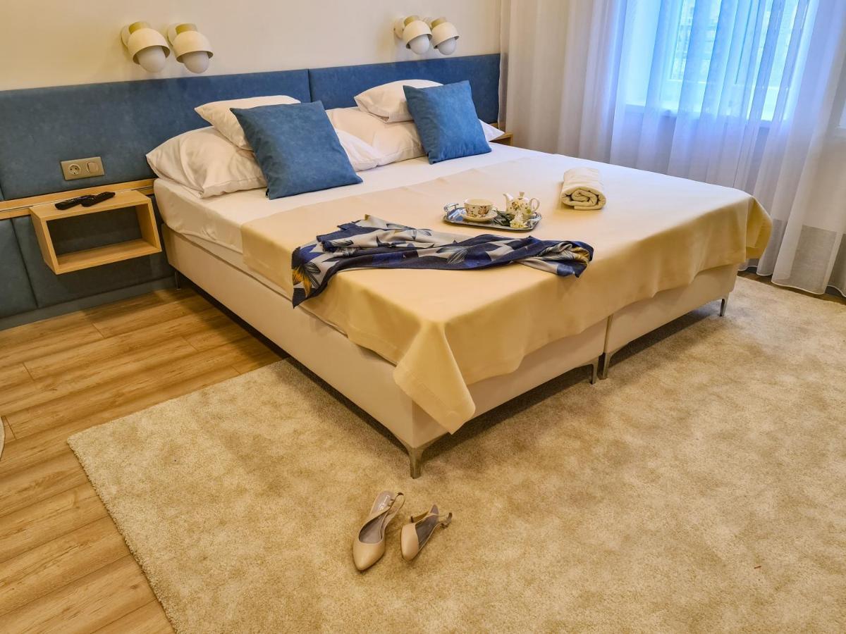 Ditlin Apartmanok Pápa 外观 照片