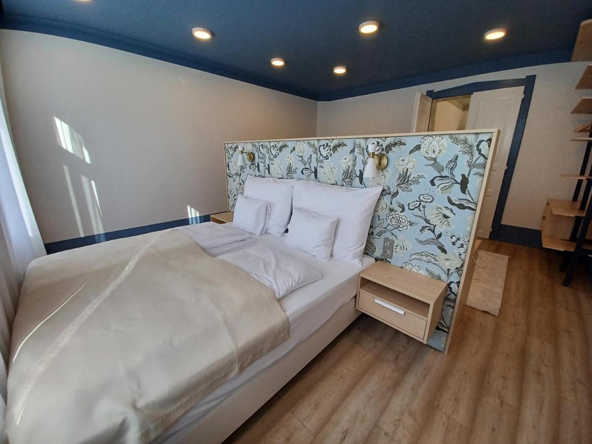 Ditlin Apartmanok Pápa 外观 照片